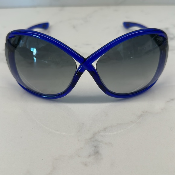 Tom Ford Sunglasses - Picture 12 of 15